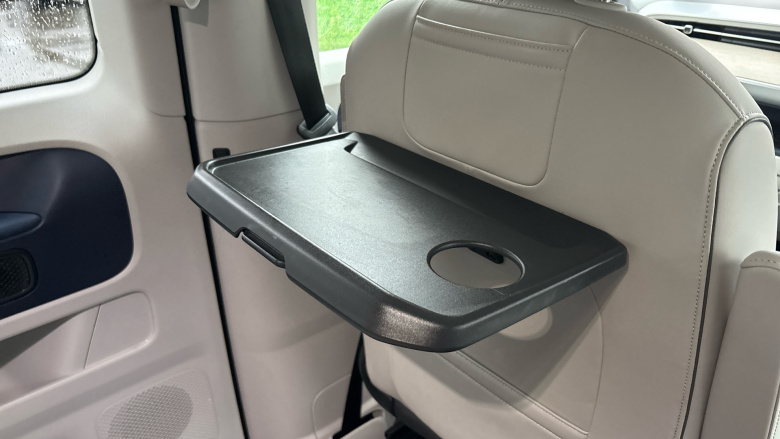 Volkswagen ID. Buzz 150kW Style Pro 77kWh 5dr Auto Electric Estate